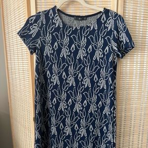 Casual blue floral dress